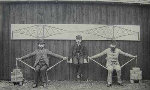 The principles behind the Forth Bridge