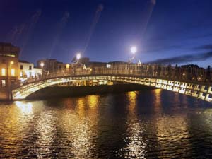 dublin at night